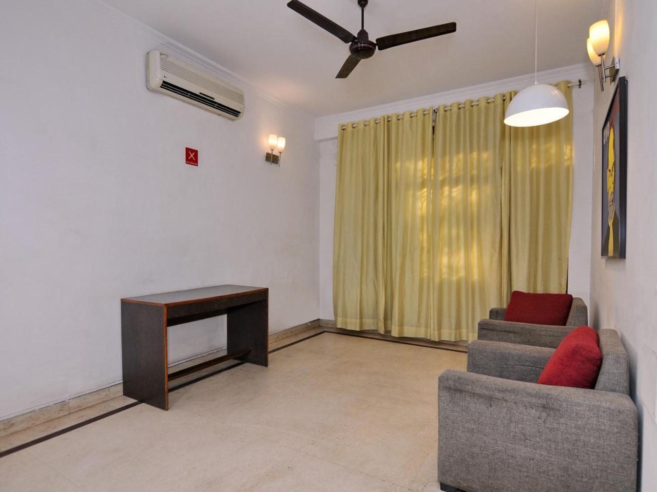 Oyo Flagship 592 Hauz Khas Village New Delhi Exterior photo