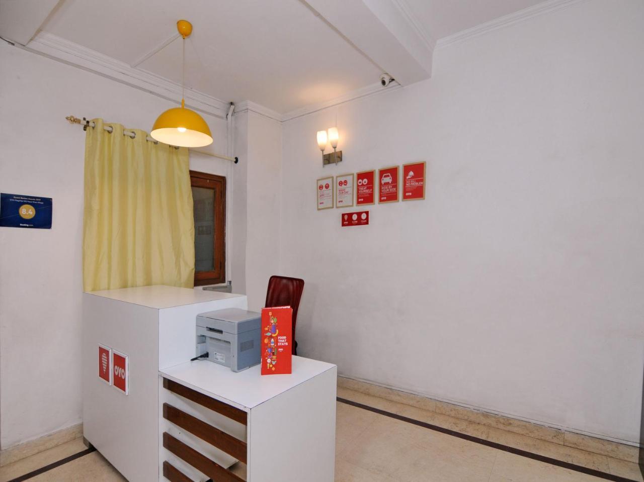 Oyo Flagship 592 Hauz Khas Village New Delhi Exterior photo