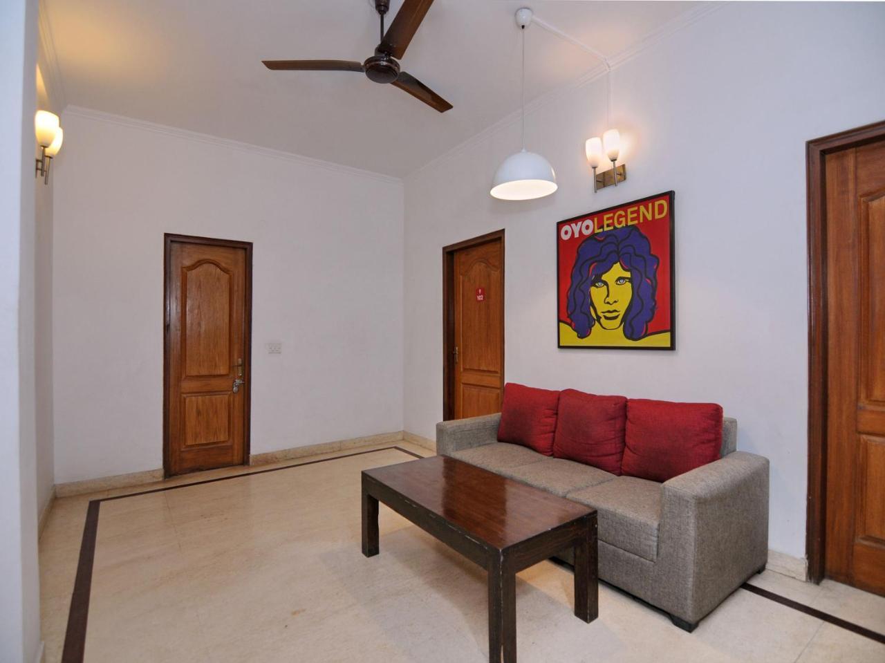 Oyo Flagship 592 Hauz Khas Village New Delhi Exterior photo