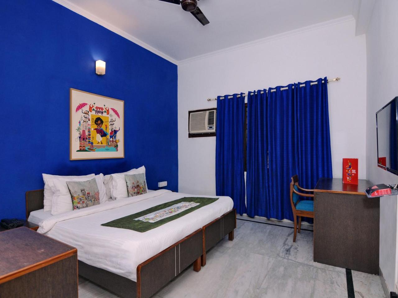 Oyo Flagship 592 Hauz Khas Village New Delhi Exterior photo