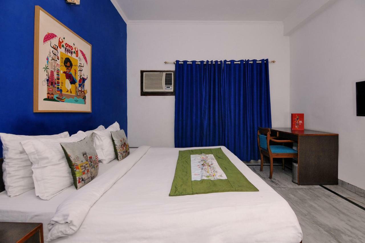 Oyo Flagship 592 Hauz Khas Village New Delhi Exterior photo